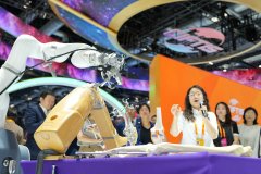 <b>余所高校设立人工智能学院或研究院</b>